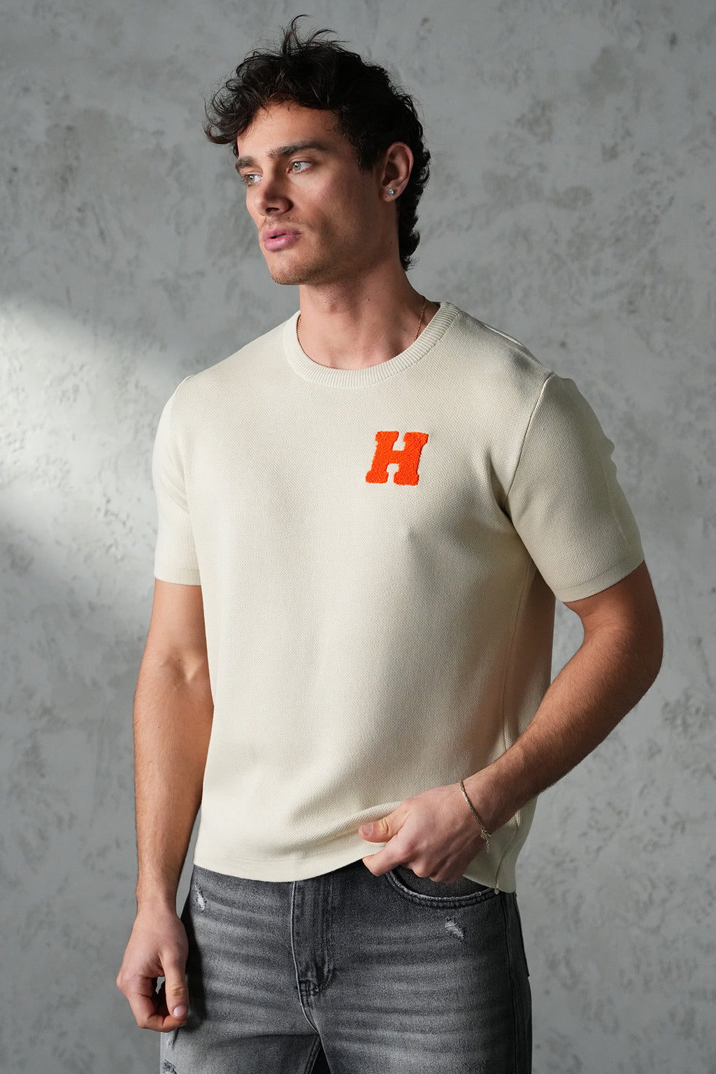 H Tee