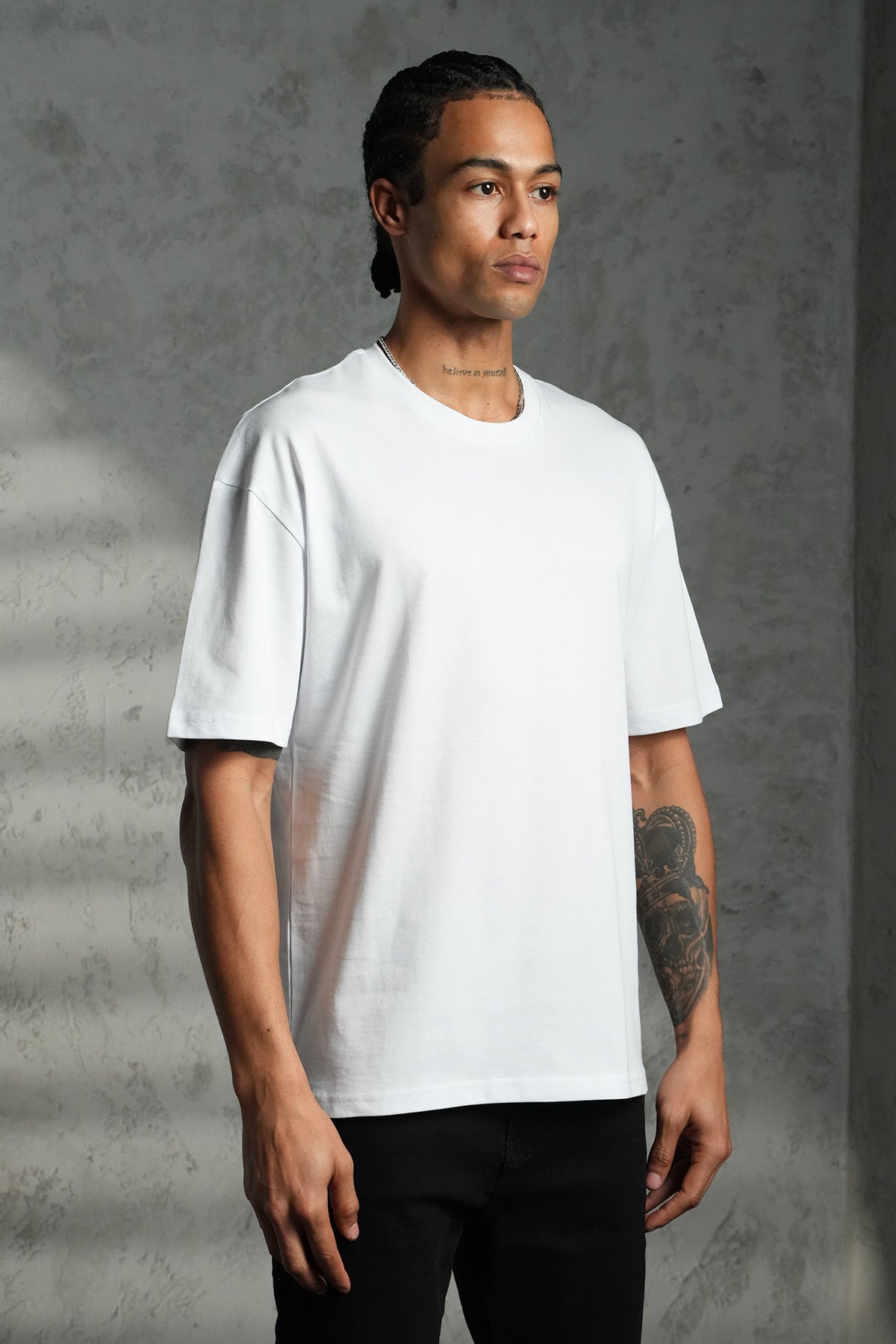 Basic IK Tee