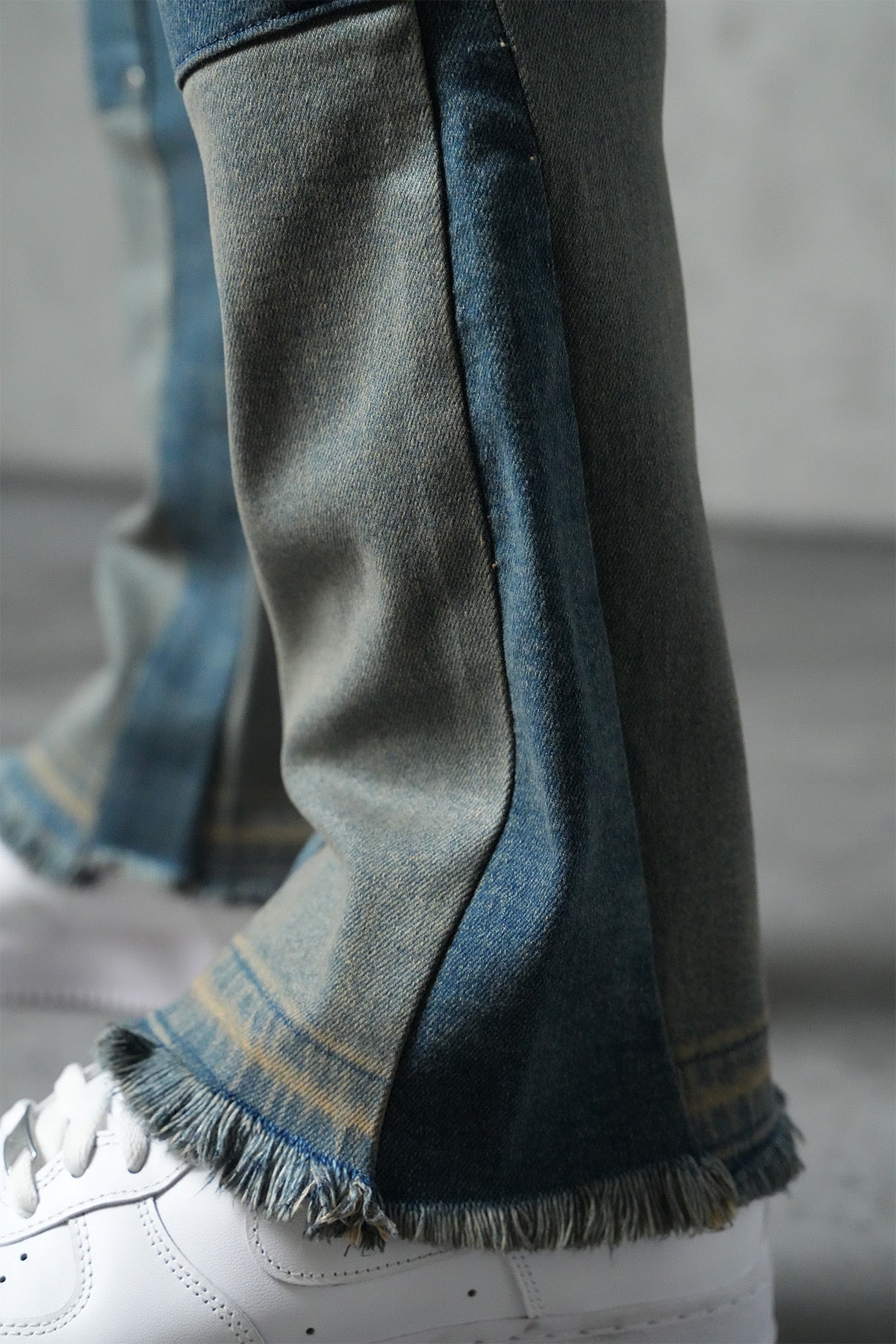 Heavy Flaired Jeans