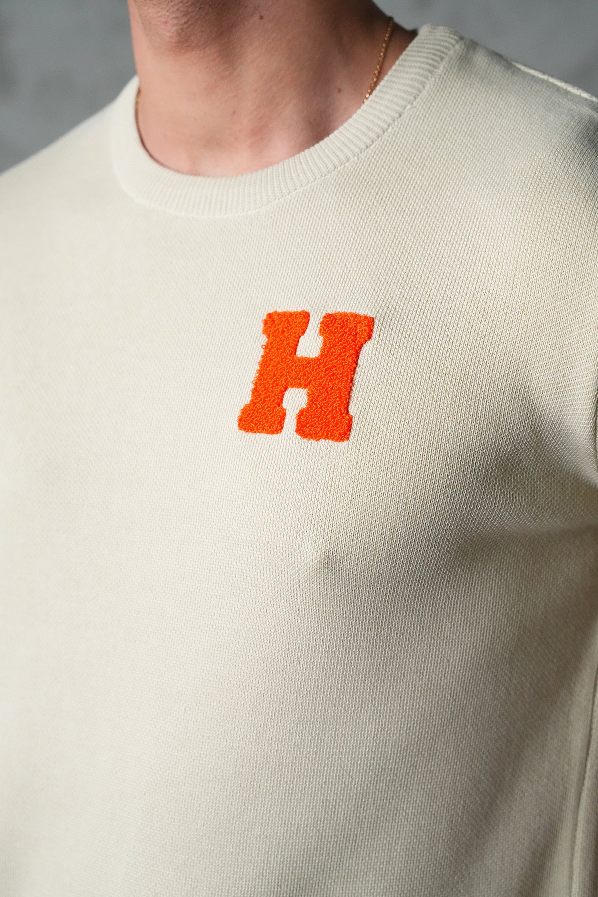 H Tee