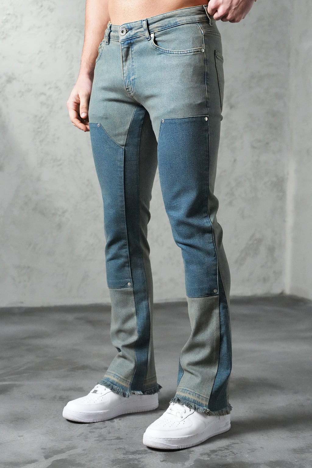 Heavy Flaired Jeans