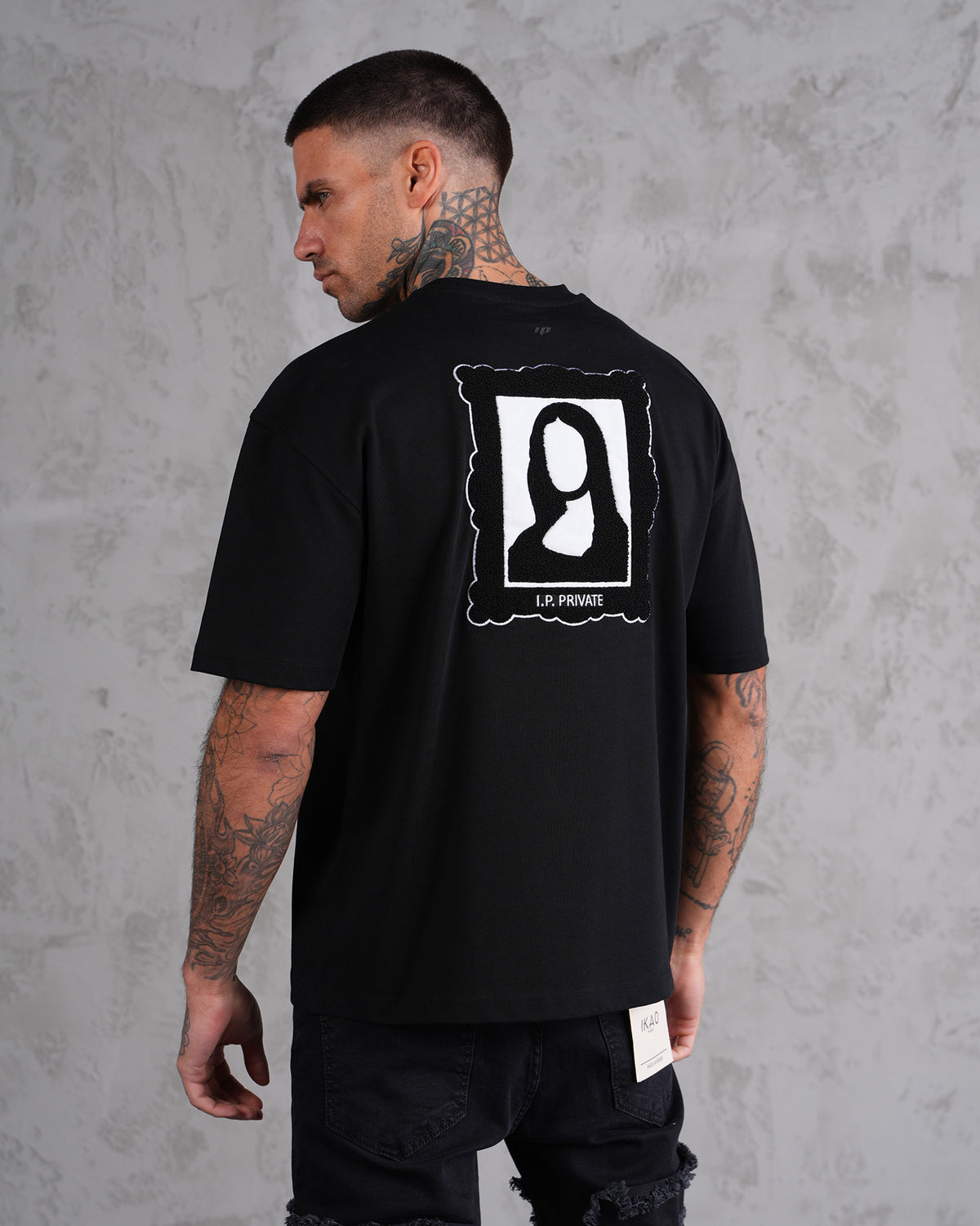 Mona Tee Basic Drip
