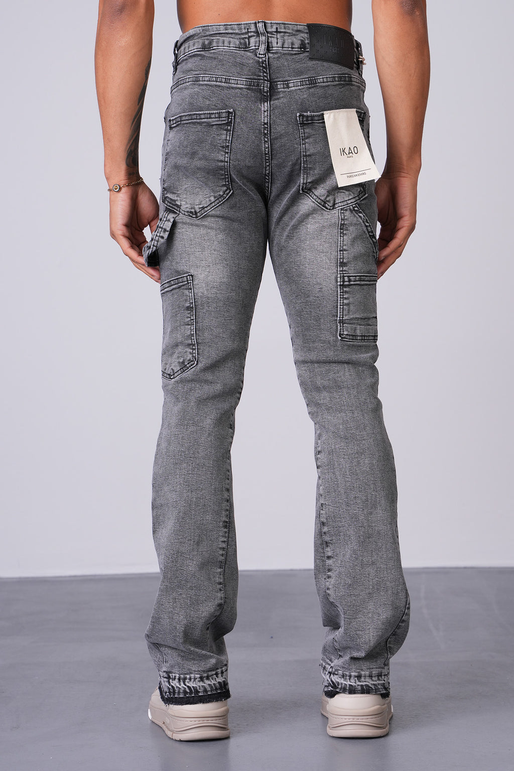 Flaired Basic Grey