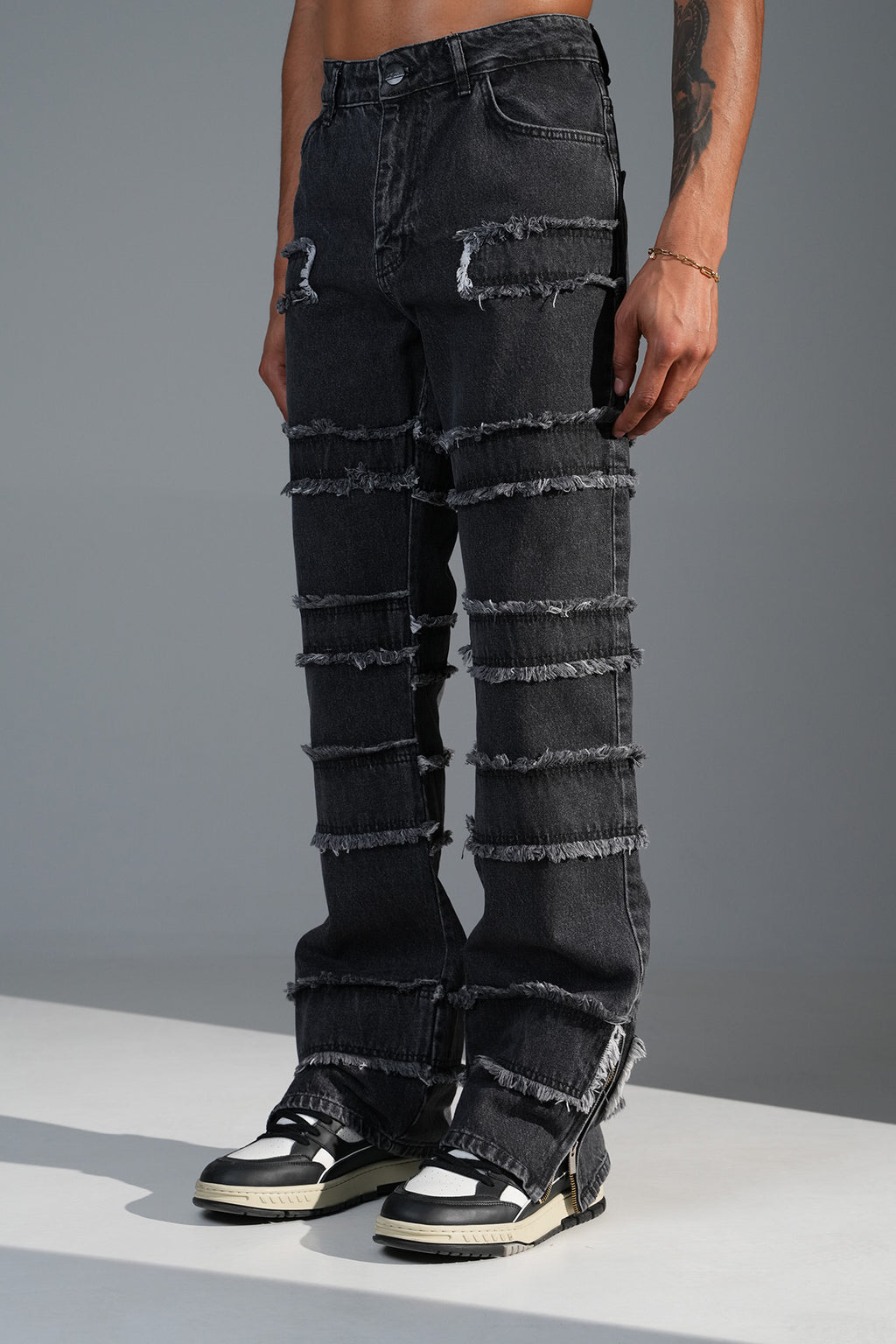 Flaired Baggy Ripped Drip Grey