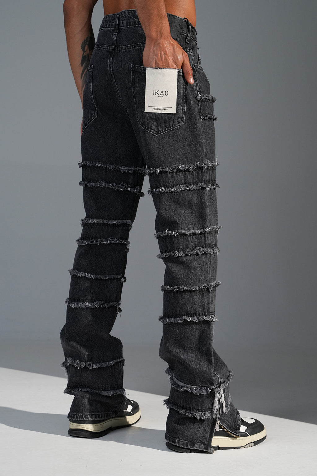 Flaired Baggy Ripped Drip Grey