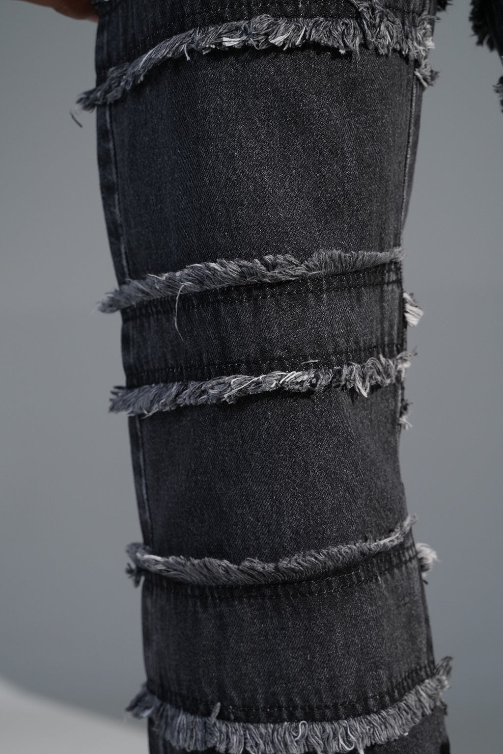 Flaired Baggy Ripped Drip Grey