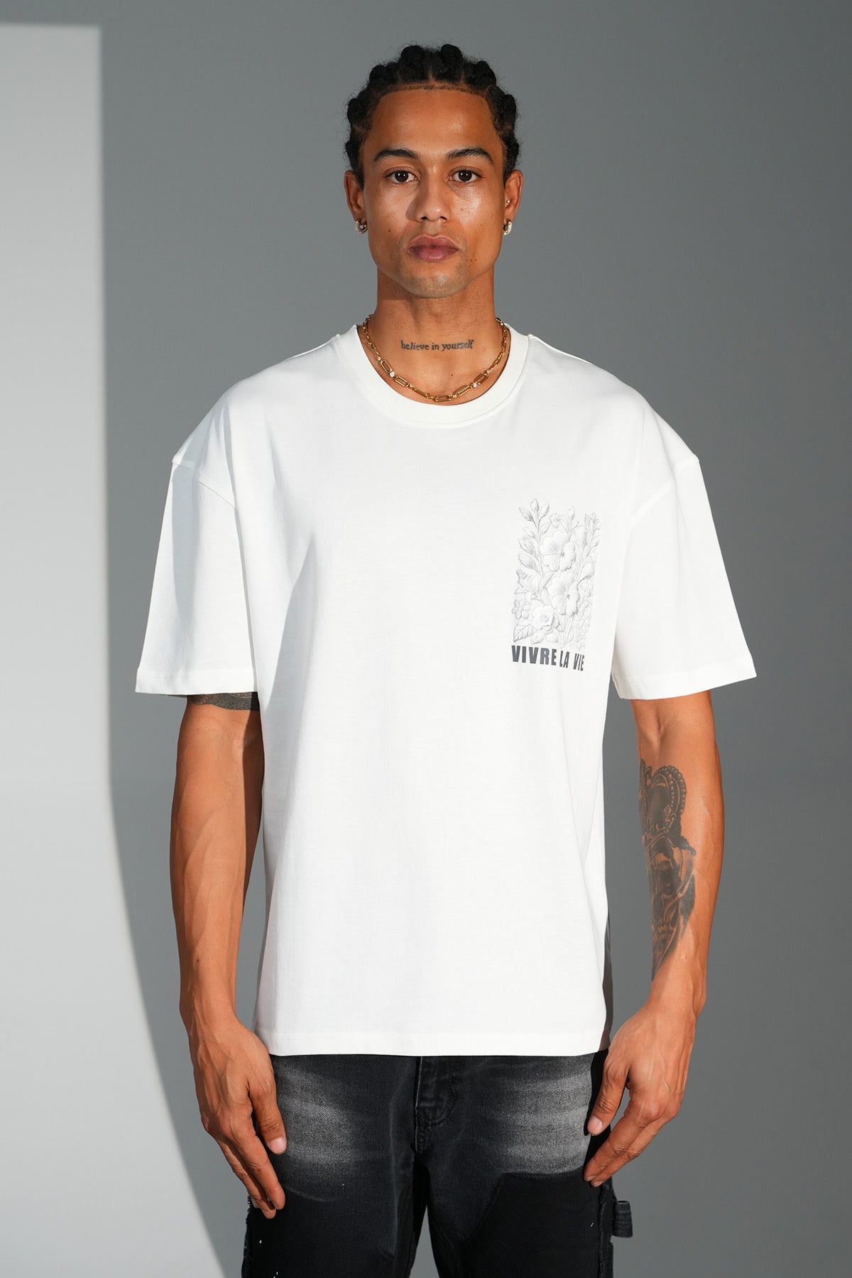 Vivre Tee