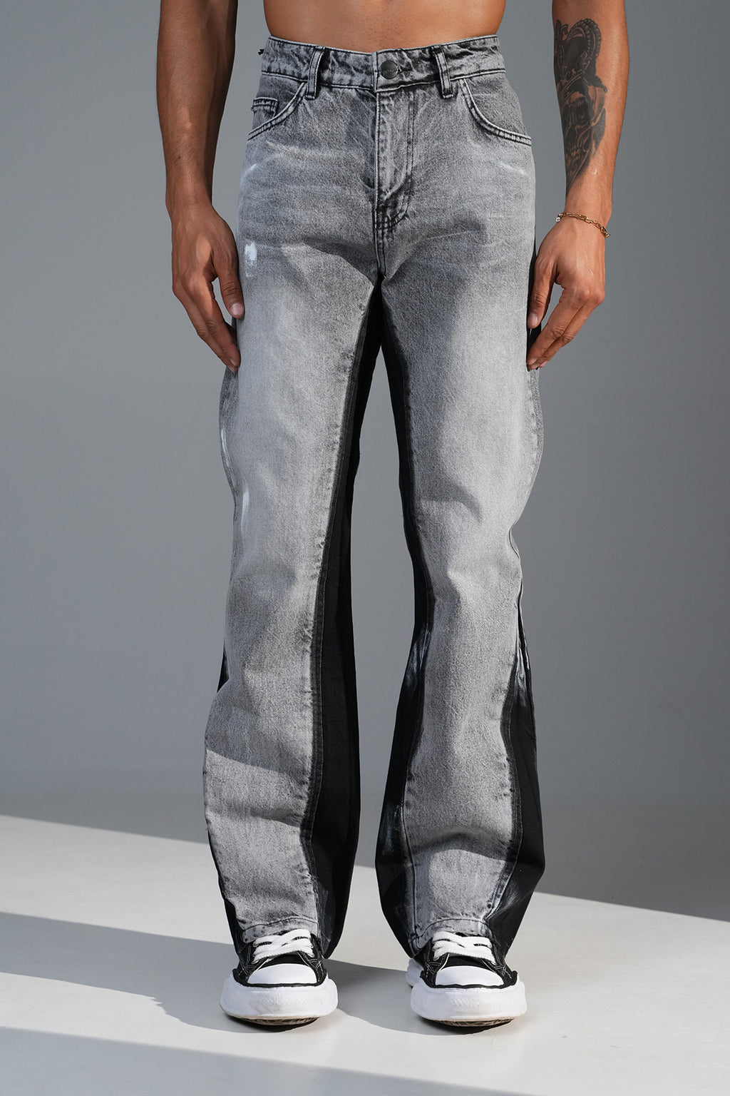 Baggy Jeans Flaired Darkgrey