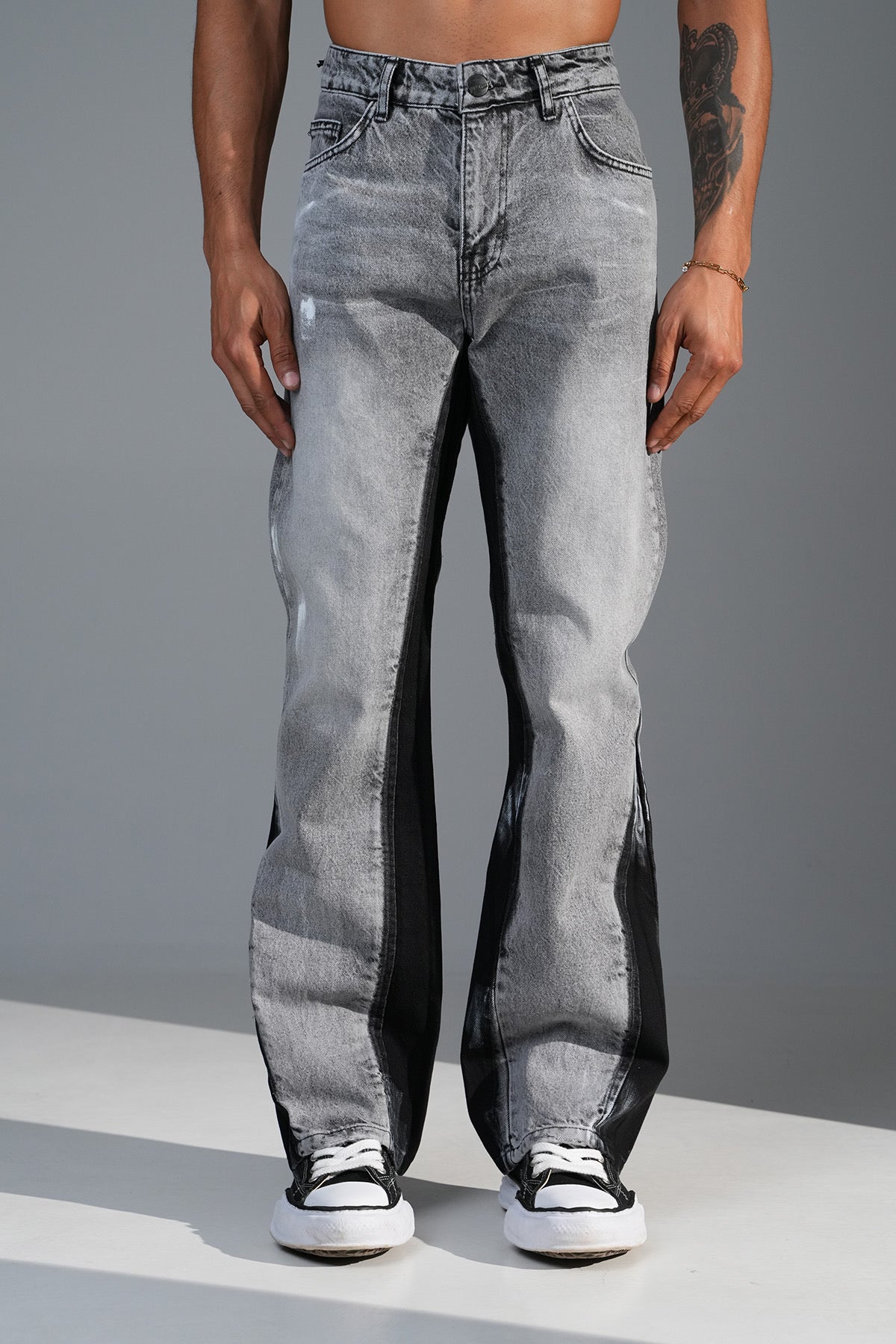 Baggy Jeans Flaired Darkgrey