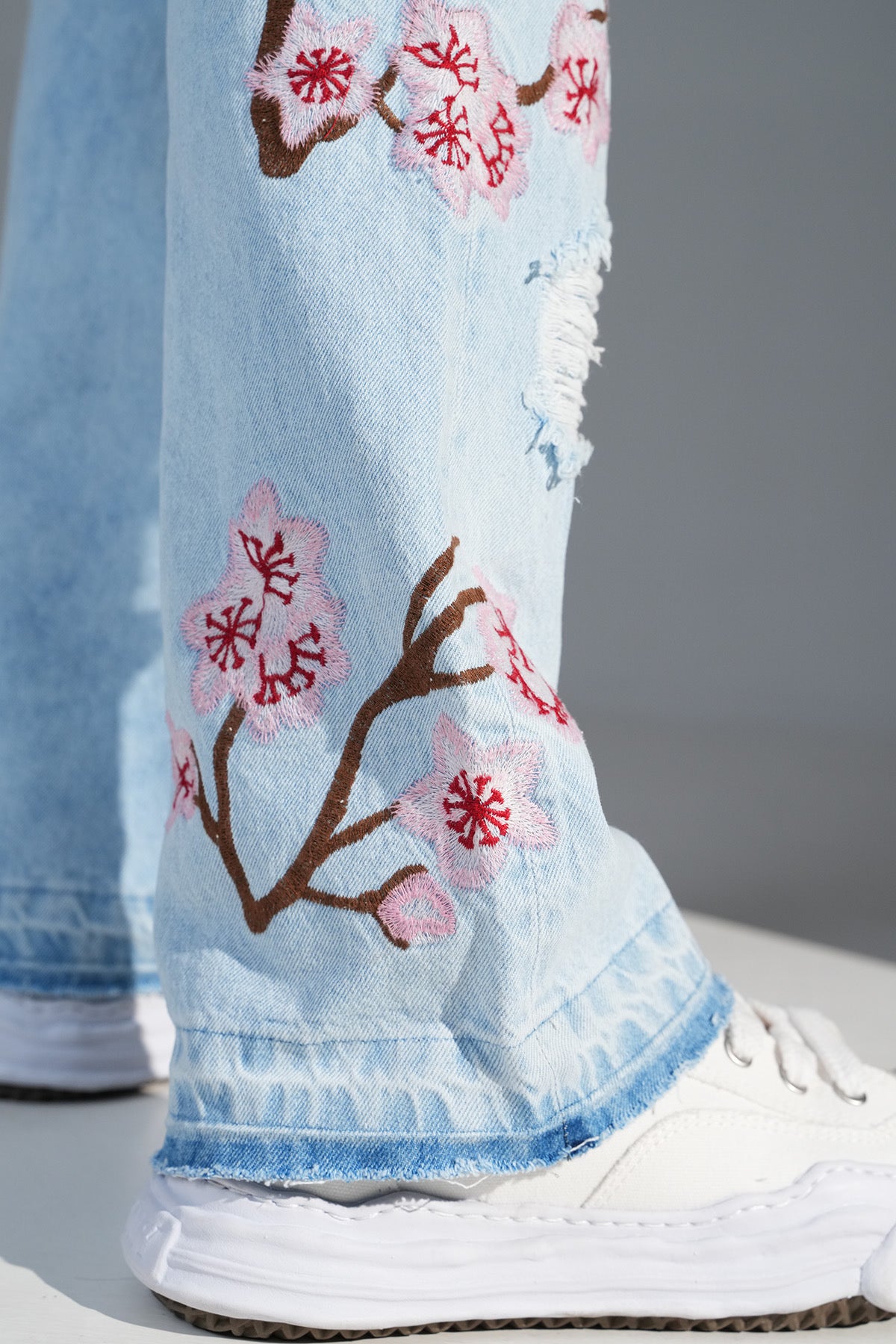 Flowers Flaired Drip Lightblue